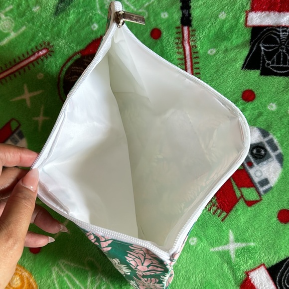 ❌❌❌ SOLD LPH❌❌❌LexBreezy Hawaii 🌺 Awapuhi Tita Tote and Clutch NWT - Picture 5 of 11